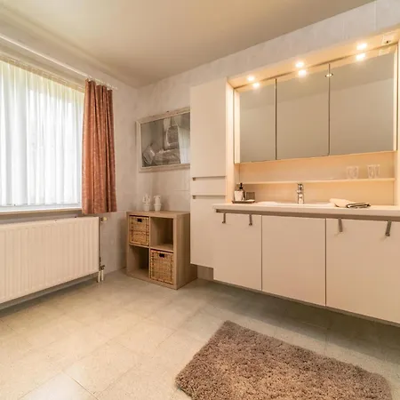 Beautiful In With Kitchen * Oostduinkerke